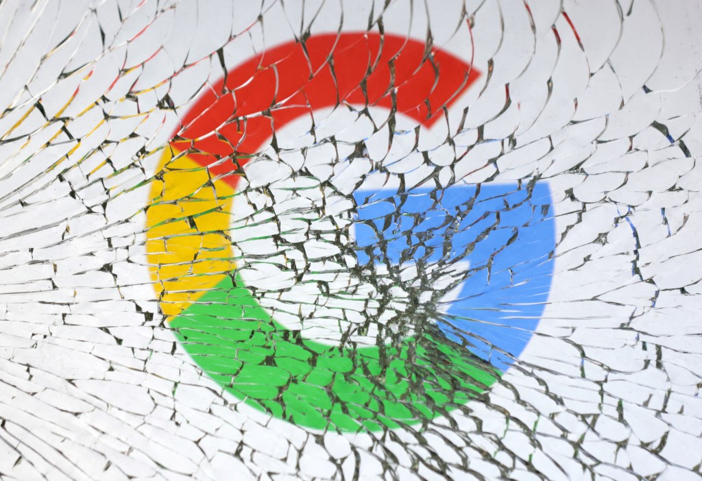 Illustration of a cracked Google logo.